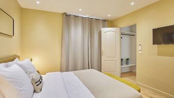 1 chambre, fer et planche Ă repasser, Wi-Fi gratuit, draps fournis