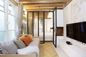 TV connectée, espaces bureaux