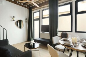 Smart TV, offices