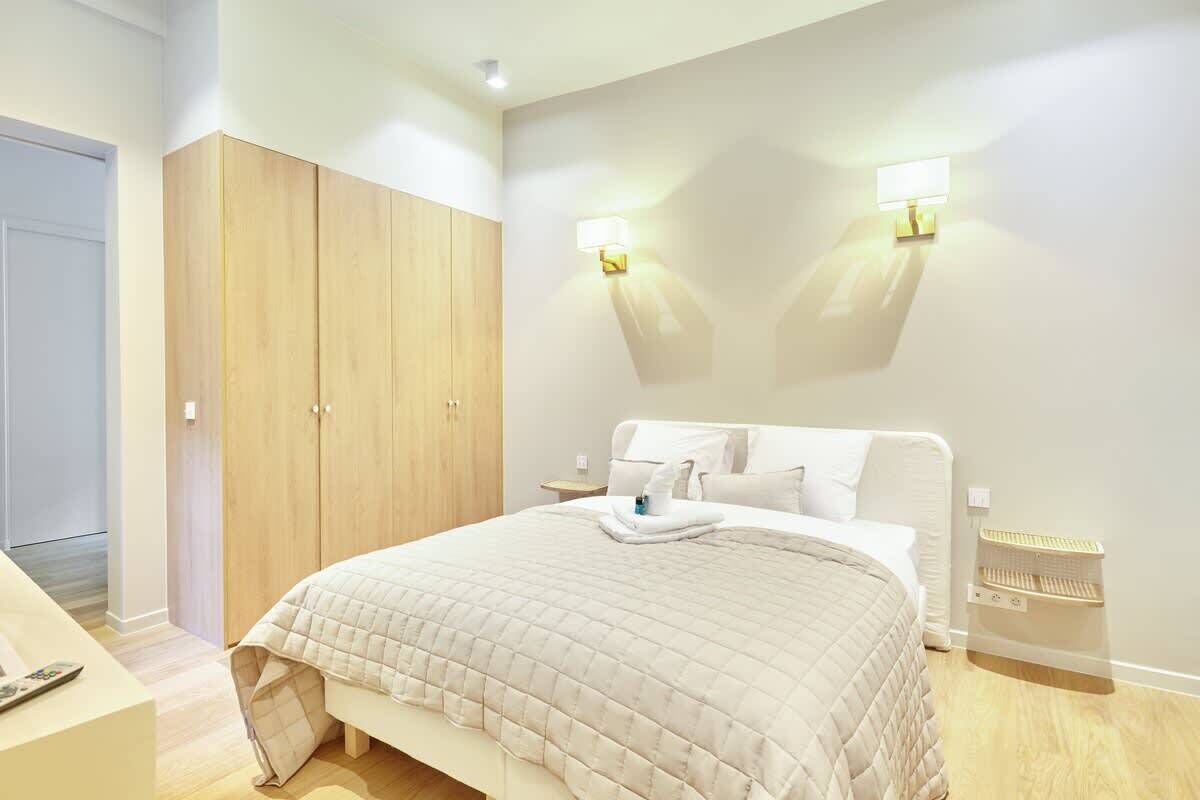 1 bedroom, iron/ironing board, free WiFi, bed sheets