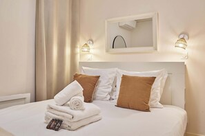 1 chambre, fer et planche à repasser, Wi-Fi gratuit, draps fournis