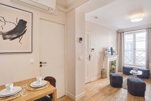 Interior - Charming  apartment center of Paris (Paris)