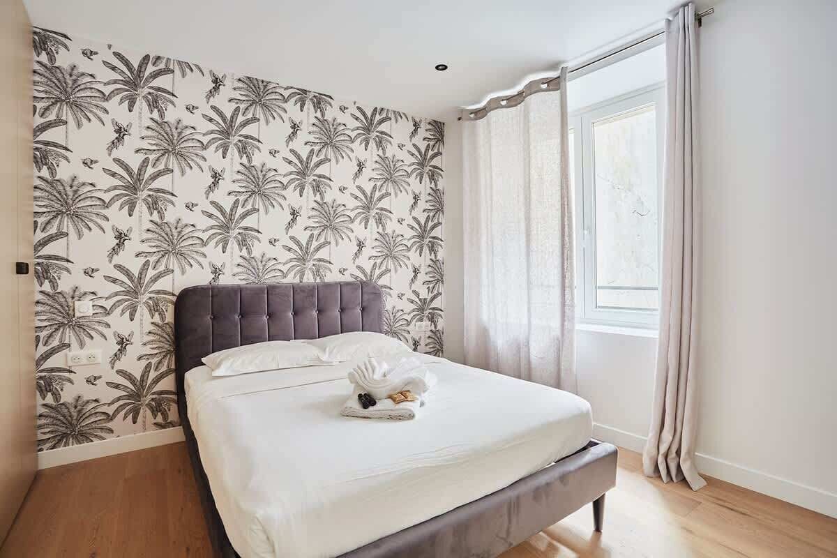 2 habitaciones, tabla de planchar con plancha y wifi gratis 