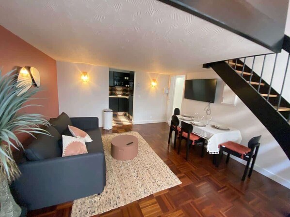 Imagen sin descripción, 1 de 17, botón