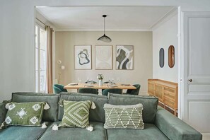 Imagen sin descripción, 4 de 18, botón