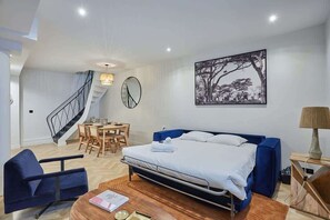1 chambre, fer et planche à repasser, lit parapluie, Wi-Fi gratuit