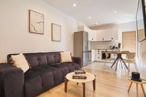 Smart TV, offices