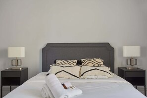 Iron/ironing board, travel crib, free WiFi, bed sheets