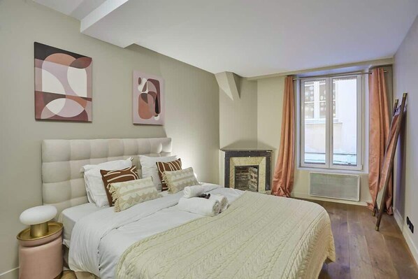 1 bedroom, iron/ironing board, travel crib, free WiFi