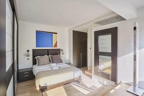 3 soverom, strykejern/-brett, reiseseng for barn og wi-fi (inkludert)