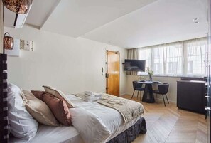 1 bedroom, iron/ironing board, travel crib, free WiFi