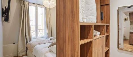 1 bedroom, free WiFi, bed sheets