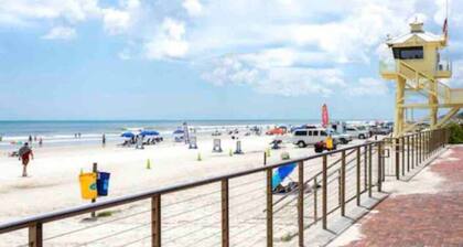 The gateway from the city you are looking for! ❤️