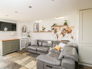 Living area - 2 Dewars Farm Cottages (Bicester)