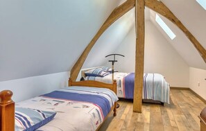 2 slaapkamers, een strijkplank/strijkijzer, gratis wifi, beddengoed