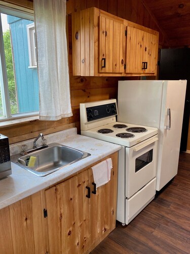 Cottage #1 - 1 bedroom - French River