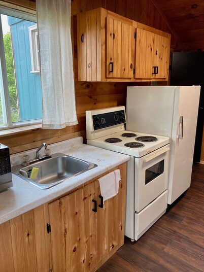Cottage #1 - 1 bedroom - French River