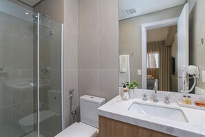 Bathroom - Expand Pinheiros (São Paulo)
