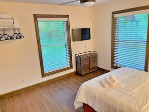 2 bedrooms, free WiFi - The Ocoee Casita - Less then 5 minutes from Lee University  (Cleveland)