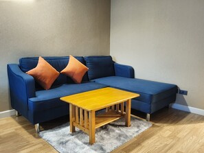 Living area - Comfort and Convenience (Bangkok)
