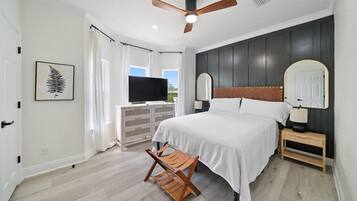 House, Multiple Beds, Balcony, Garden View | 3 bedrooms, individually decorated, individually furnished, free WiFi