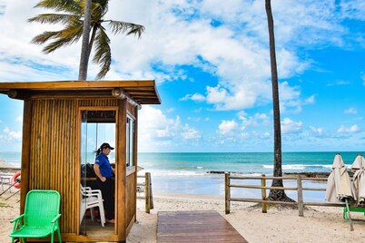 Carneiros Beach Resort 