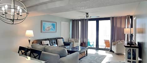 Condo (3 Bedrooms) | Servicio de la propiedad