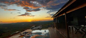 Chácara Aconchegante no Interior de Minas Gerais com Vista Incrível