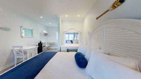 Down comforters, Select Comfort beds, iron/ironing board, free WiFi. The Cape
