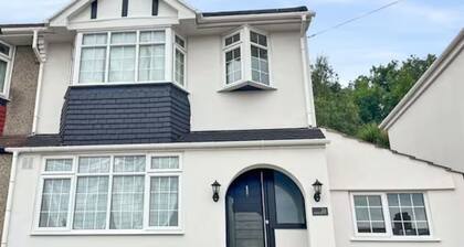 Private studio Apartment/Flat in London