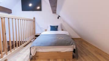 Family Apartment | 1 bedroom, minibar, desk, laptop workspace