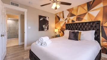 4 bedrooms, desk, iron/ironing board, travel crib