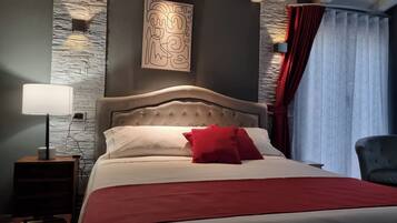 1 bedroom, premium bedding, memory foam beds, in-room safe