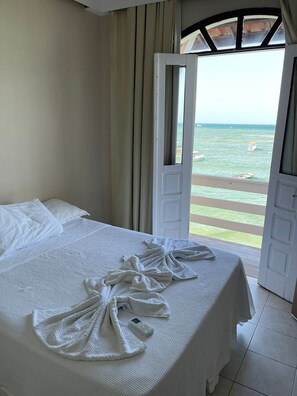 Blackout curtains, travel cot, free WiFi, bed sheets - Morro de São Paulo Hospedagens (Cairu)