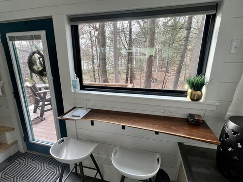 Juniper Tiny House by The Lake