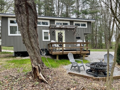 The Trillium Tiny House by the Lake