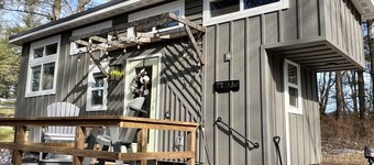 The Trillium Tiny House by the Lake