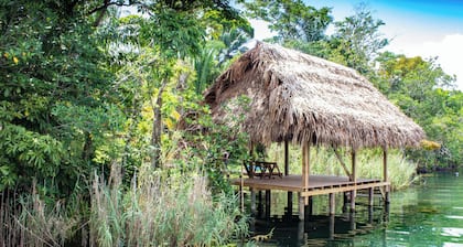 Waterfront Property With Spacious House With Dorm and Communal Kitchen Rio Dulce