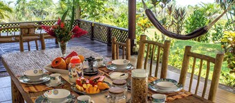 Waterfront Property With Spacious House With Dorm and Communal Kitchen Rio Dulce