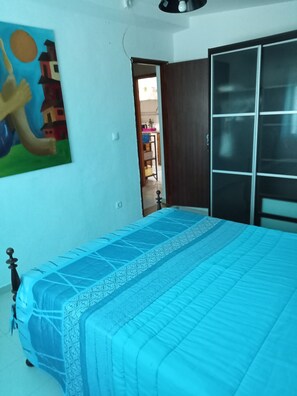 2 bedrooms, iron/ironing board, WiFi, bed sheets -  A Praia da Légua, localizada a 5km da Nazaré, é o local ideal para descansar (Pataias)