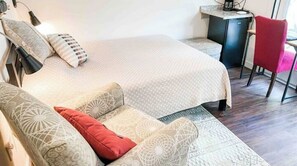 1 quarto, Wi-Fi de cortesia, roupa de cama