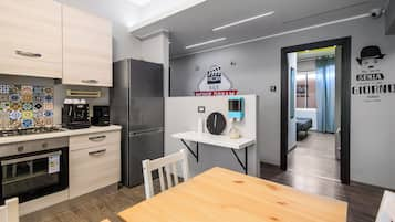 Comfort Double Room | Shared kitchen