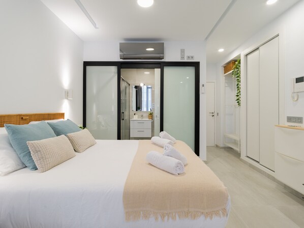 1 Schlafzimmer, Bügeleisen/Bügelbrett, kostenloses WLAN, Bettwäsche