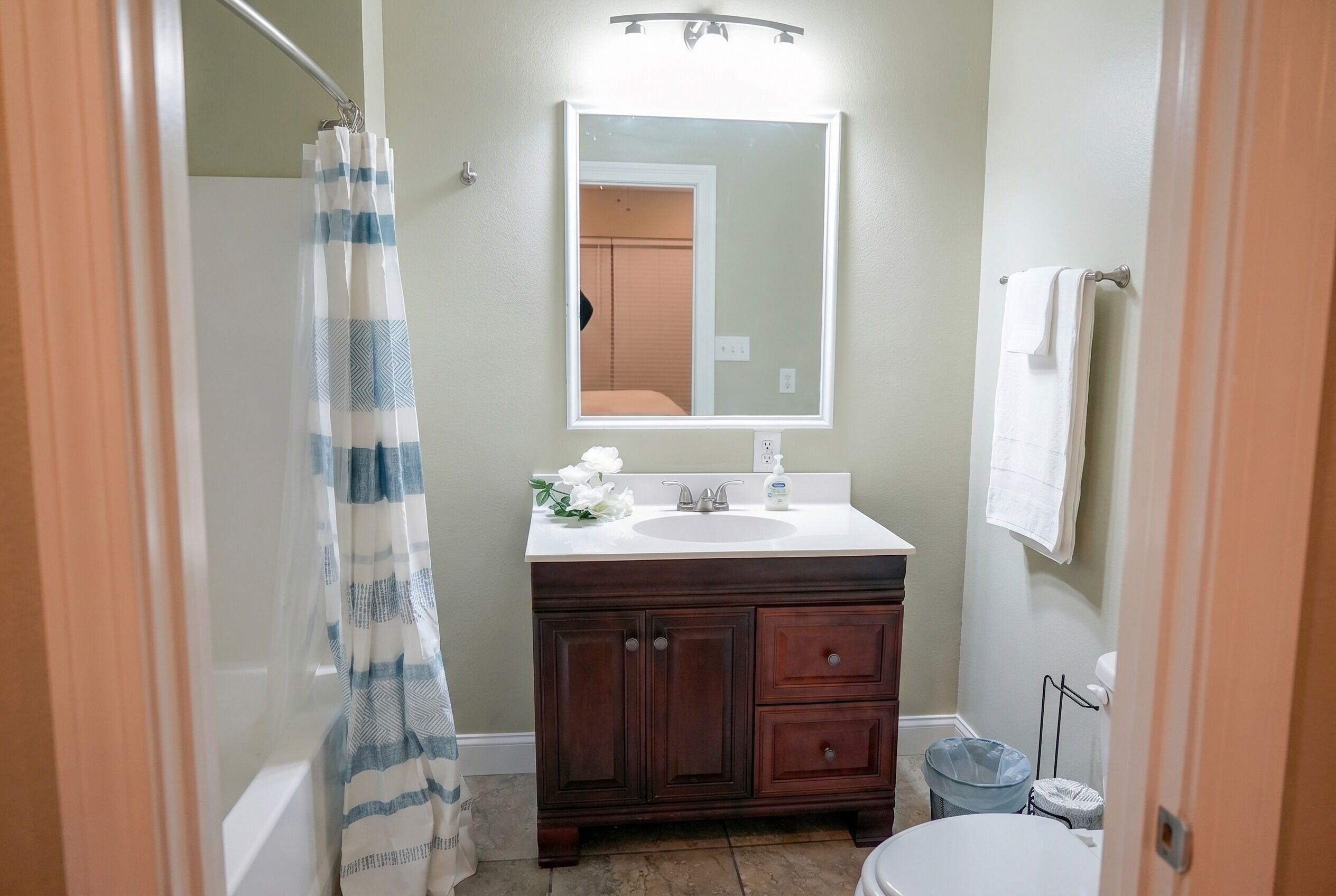 Towels, soap, toilet paper