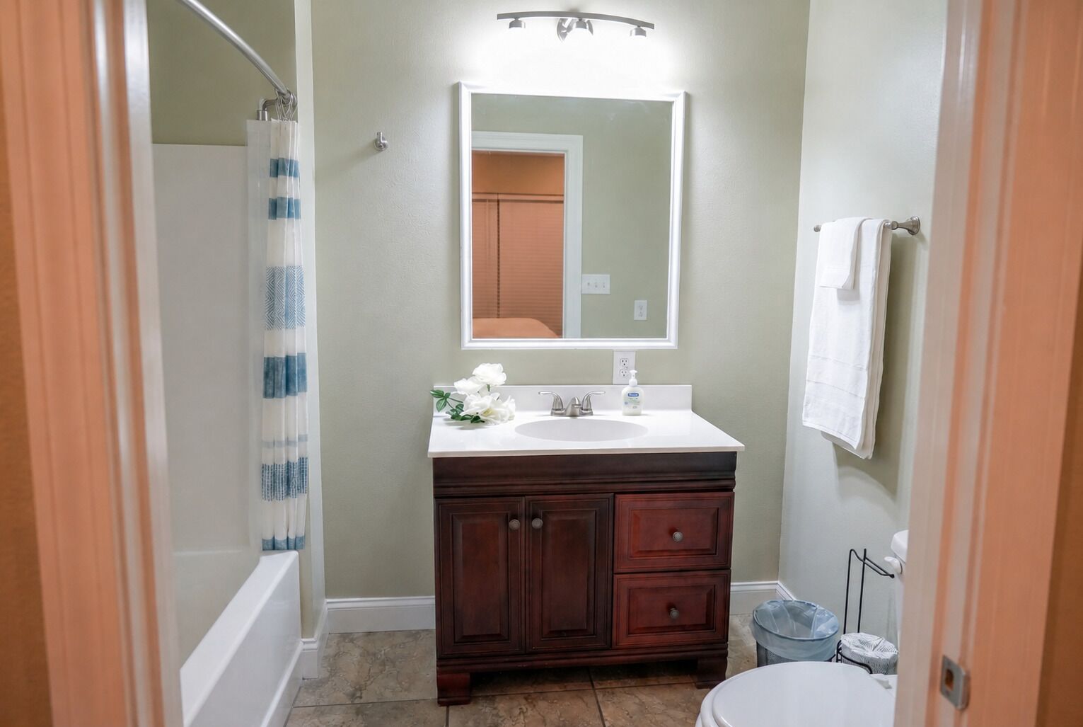 Towels, soap, toilet paper