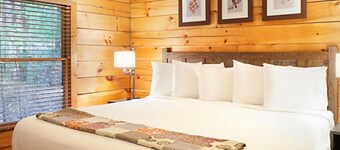 Shenandoah Crossing Resort - 2 Bedroom Fully Furnished Cabin