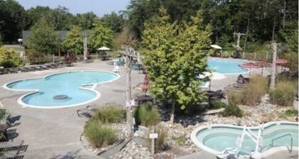 Shenandoah Crossing Resort - 2 Bedroom Fully Furnished Cabin