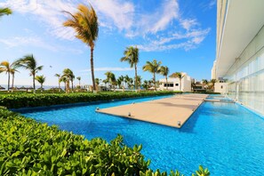 Apartment | Pool