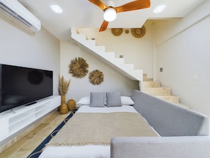 Executive Apartment | Living area | LED TV, Netflix, streaming services - Spectacular Apartment Bridge Pool (Tulum)
