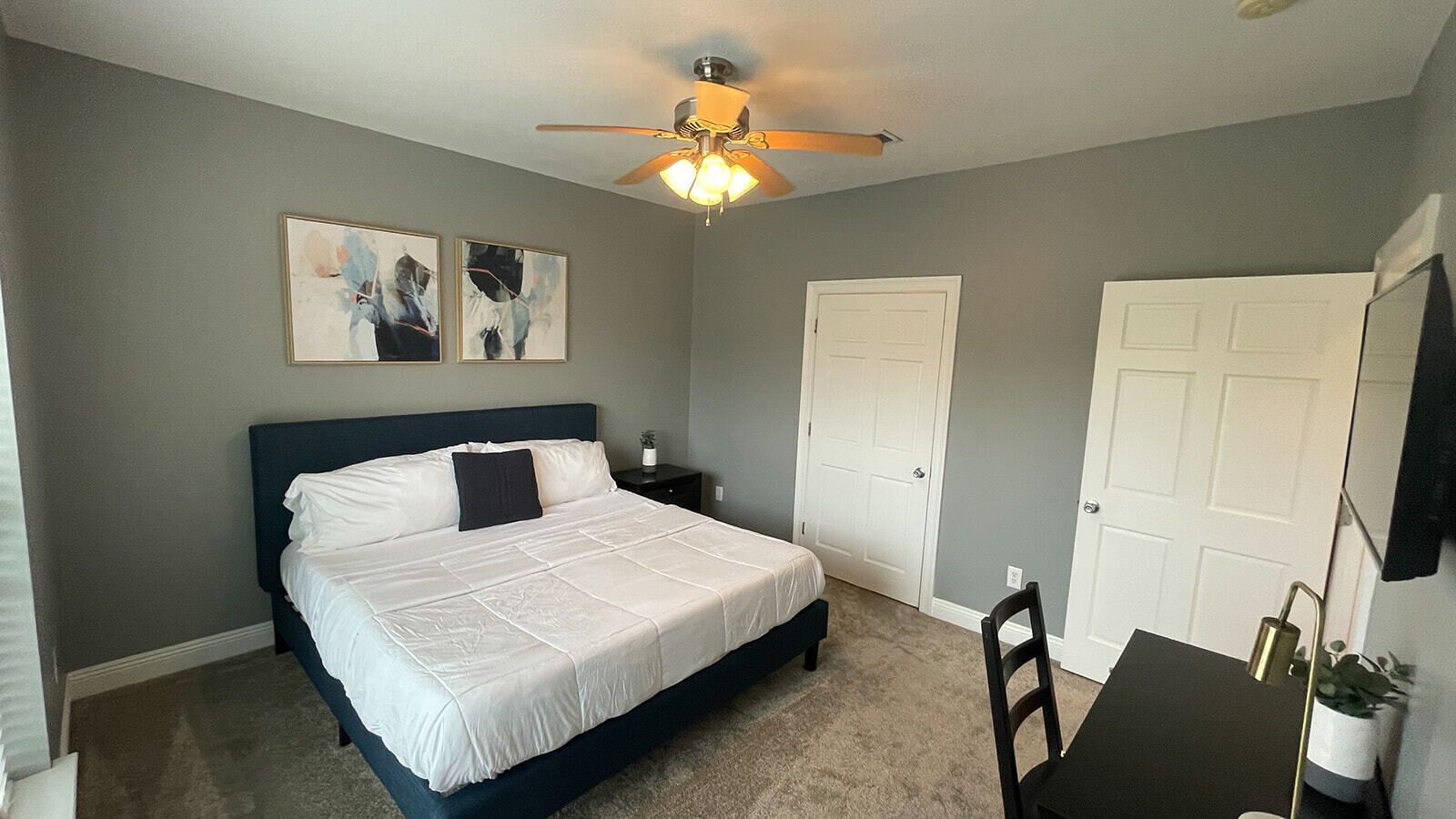 3 bedrooms, iron/ironing board, free WiFi, bed sheets
